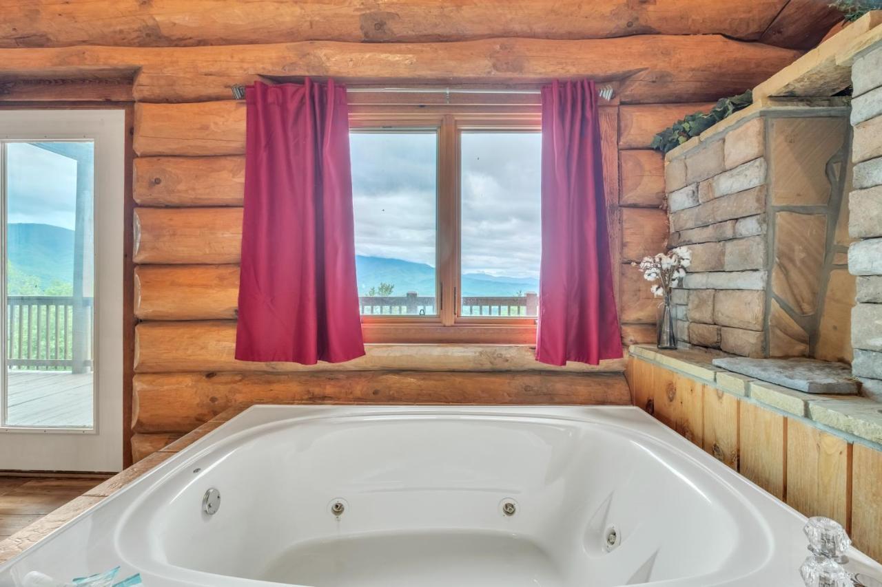 Sky Views - Panoramic Views Cabin Gatlinburg Bagian luar foto