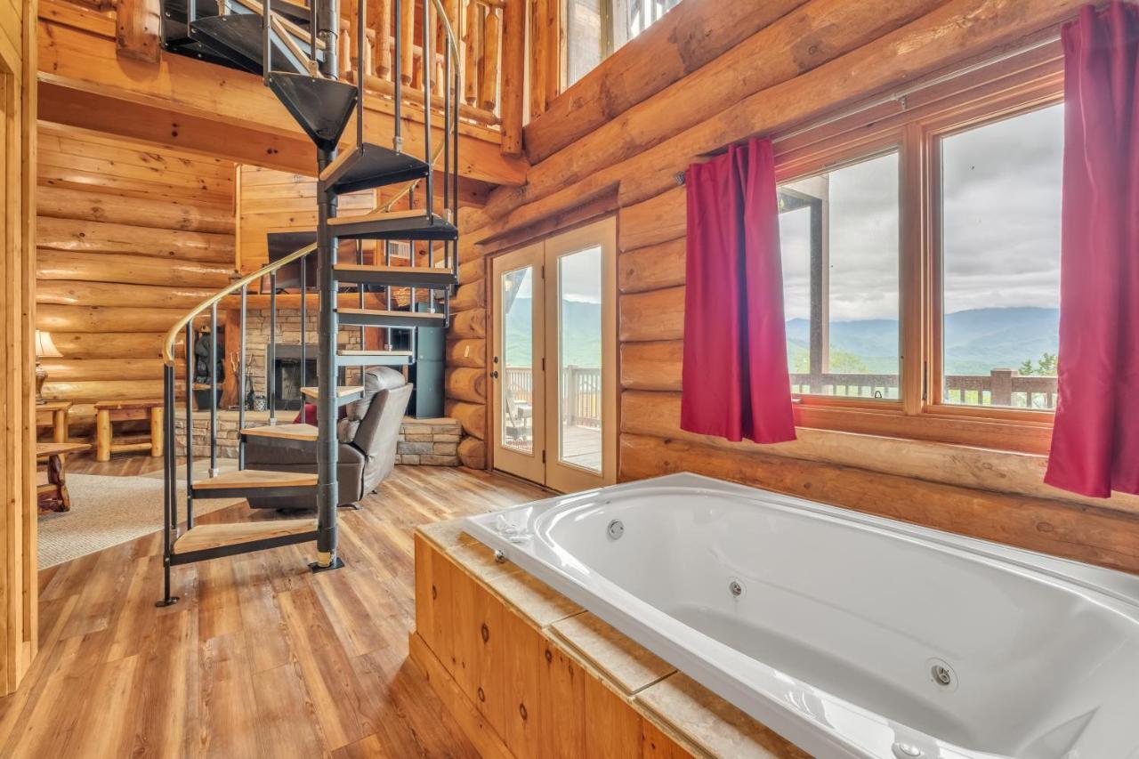 Sky Views - Panoramic Views Cabin Gatlinburg Bagian luar foto