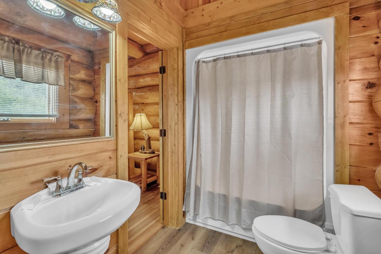 Sky Views - Panoramic Views Cabin Gatlinburg Bagian luar foto