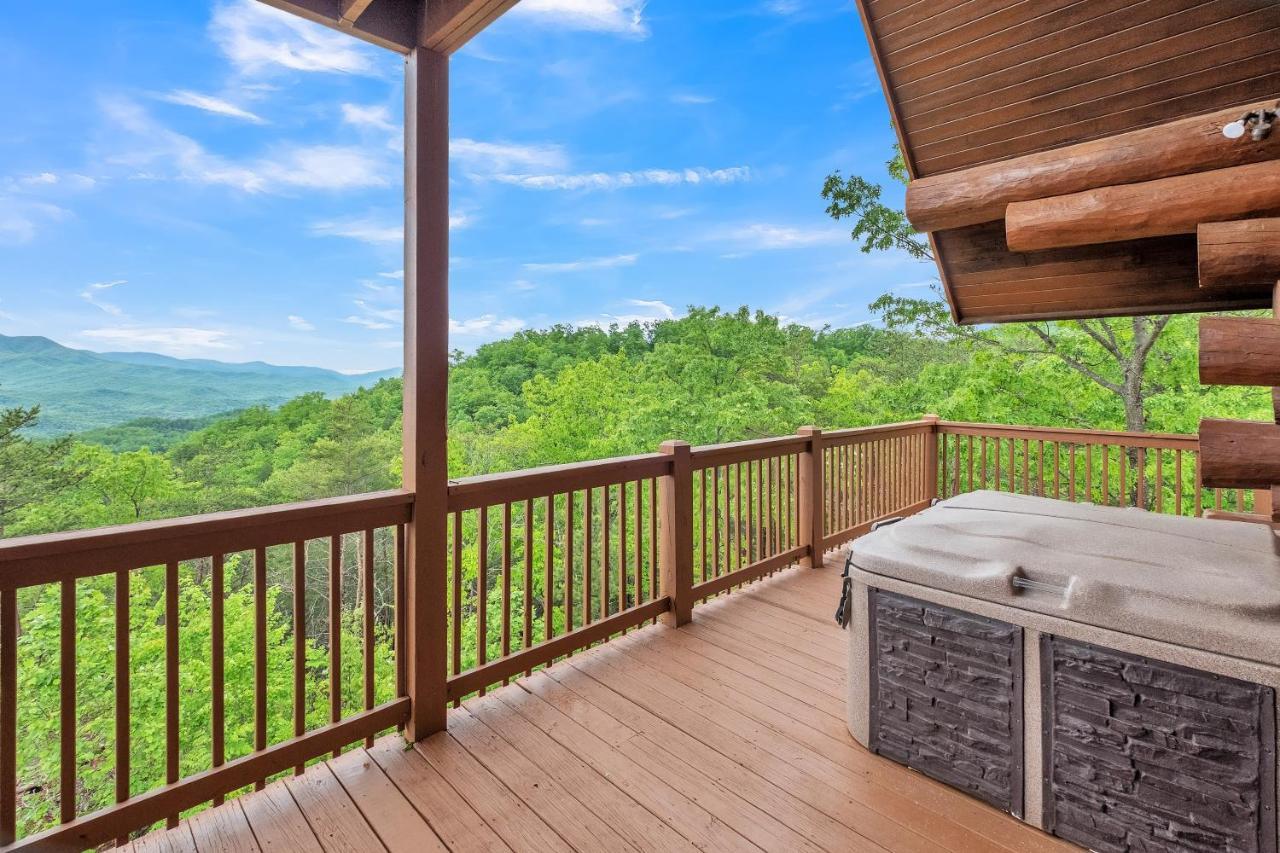 Sky Views - Panoramic Views Cabin Gatlinburg Bagian luar foto